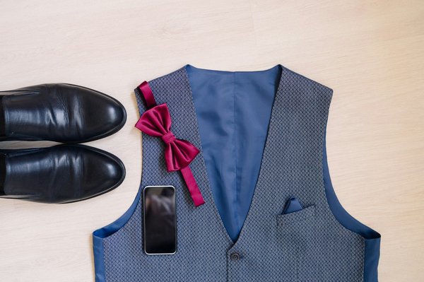 Evening wear: stunning outfits for men and women